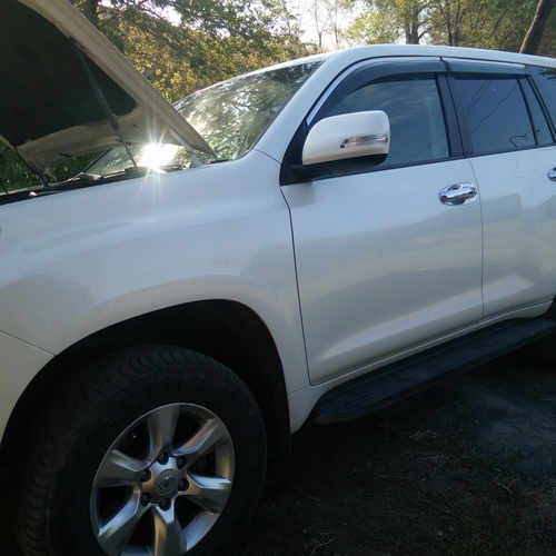 Дефлектори вікон вітровики з хром вставкою (нерж.) для Toyota Prado 150 Lexus GX