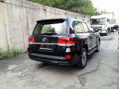 Спойлер в стилі 2016 року Toyota Land Cruiser 200 2007-2018