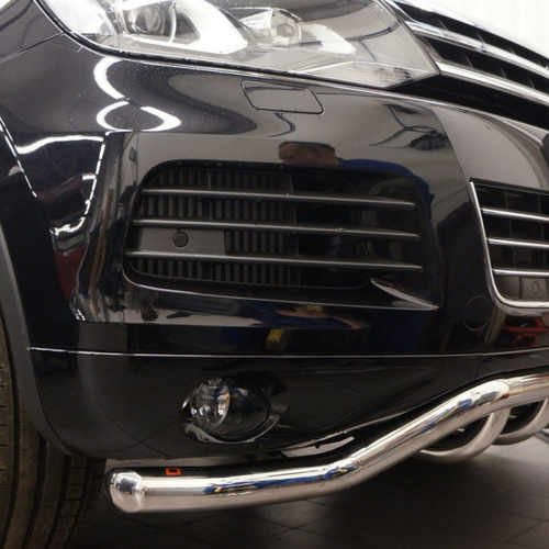 Захист переднього бампера Volkswagen Touareg (2010-) (одинарний Shark) d60/42
