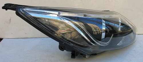 Передні фари DRL Ford Focus 3 2012+ (ксенонові)