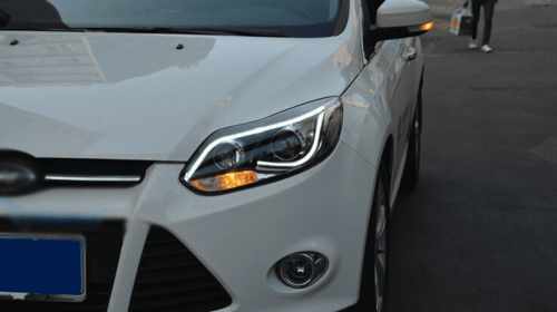 Передні фари DRL Ford Focus 3 2012+ (ксенонові)