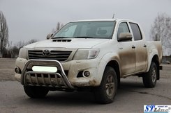 Кенгурятник з грилем для Тойота Хайлюкс