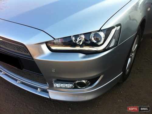 Альтернативна передня оптика з ДХО для Mitsubishi Lancer X