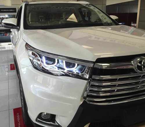 Передні альтернативні тюнінг фари для Toyota Highlander 2014+