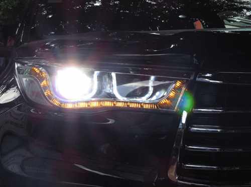 Передні альтернативні тюнінг фари для Toyota Highlander 2014+