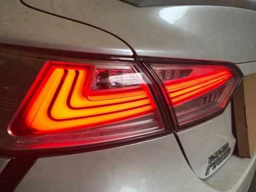 Світлодіодні задні ліхтарі LED для Toyota Camry XV70 2018+ Lexus стиль(чорні)