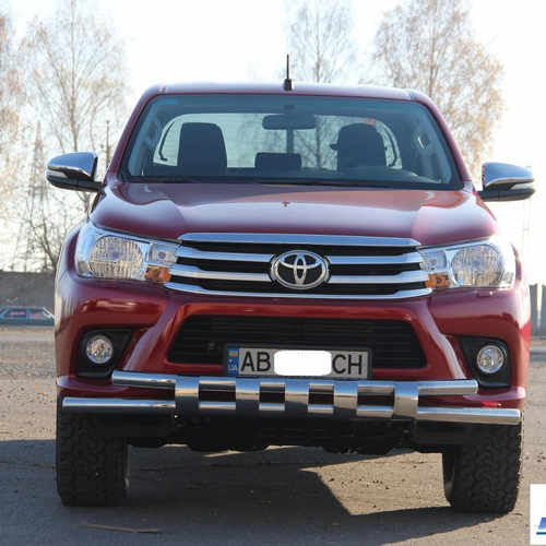 Захист переднього бампера з перемичками для Toyota Hilux 2015+