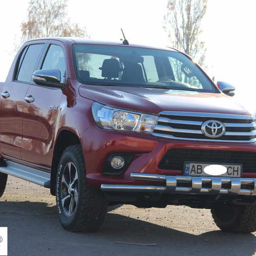 Захист переднього бампера з перемичками для Toyota Hilux 2015+