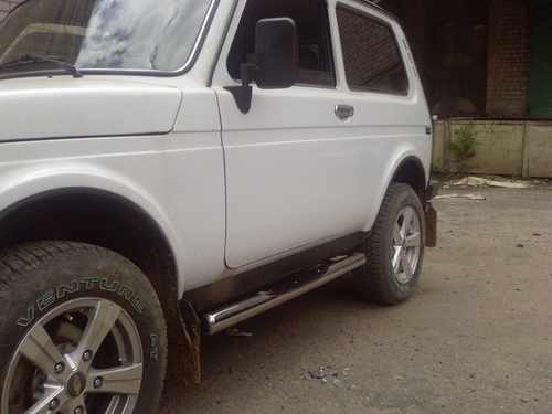 Пороги труба Lada 4X4 (Нива 2121) 3х дверна