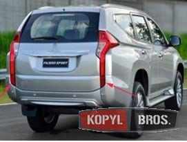 Світлодіодні LED катафоти в задній бампер для Mitsubishi Pajero Sport 2016+