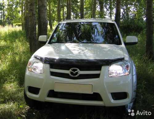 Дефлектор капота мухобійка з лого EGR MAZDA BT50 2007+ # 023071L