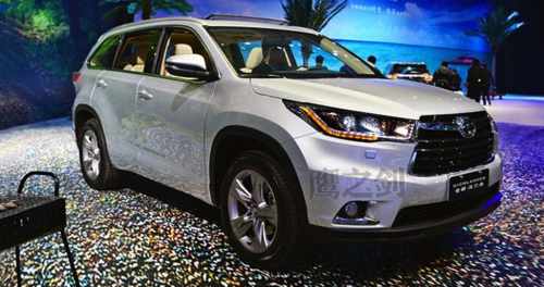 Передні LED фари DRL для Toyota Highlander 2014+
