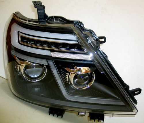 Передні LED фари DRL для Nissan Patrol Y62 Infinity QX56 2010+