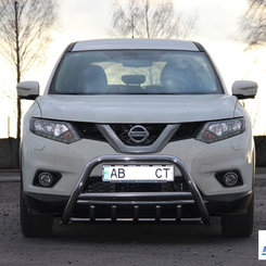 Кенгурятник з перемичкою і грилем для Nissan X-Trail 2014-2017