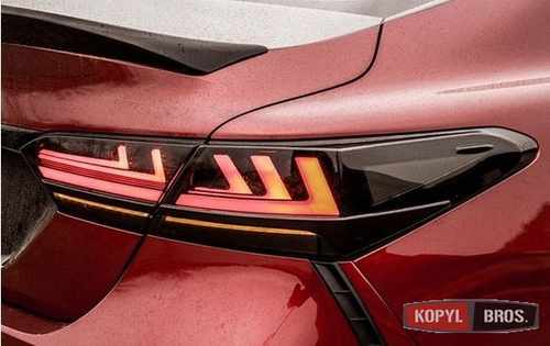 Світлодіодні задні ліхтарі (чорні) для Toyota Camry XV70 2018+ стиль Lexus