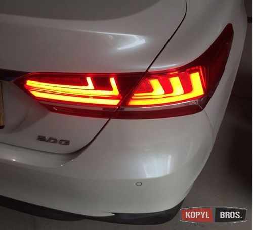Світлодіодні задні ліхтарі (червоні) для Toyota Camry XV70 2018+ стиль Lexus