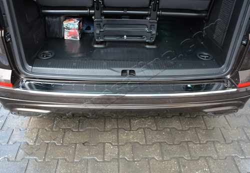 Хром накладка на задній бампер з загином Omsa для Vw T6 2015+ глянцева