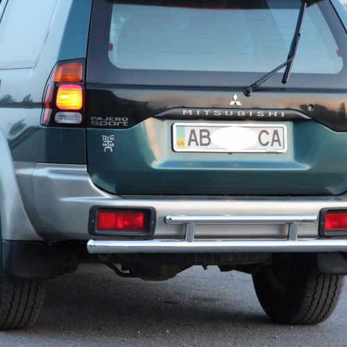 Захист заднього бампера подвійна для Mitsubishi Pajero Sport 1996-2008
