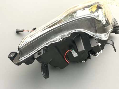 Передні фари з ДХО для Toyota Land Cruiser Prado 150 2013-