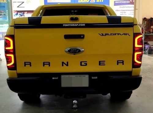 Задні ліхтарі LED для Ford Ranger T6, T7 2012-2016, 2017+ (чорні)