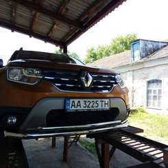Захист передній (чорний метал) подвійний D6042 для Renault Duster 2018+