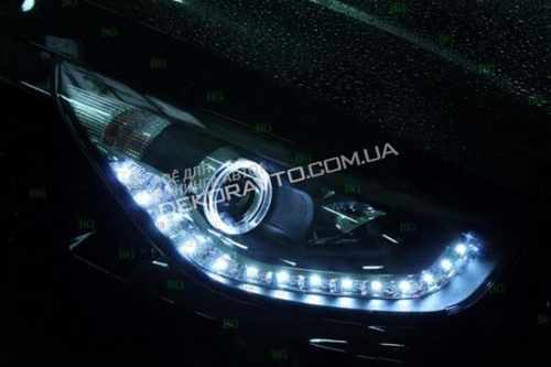 Альтернативна світлодіодна оптика передні фари Audi Style для Hyundai IX 35