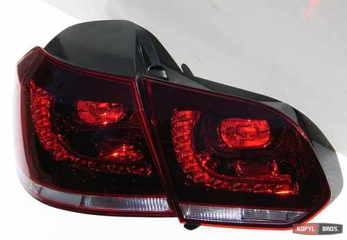 Задня світлодіодна LED оптика (R20 червона TC) для Volkswagen Golf 6 2009-2012
