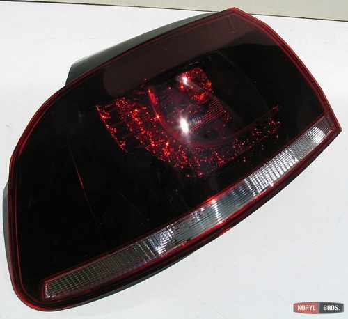 Задня світлодіодна LED оптика (R20 червона TC) для Volkswagen Golf 6 2009-2012
