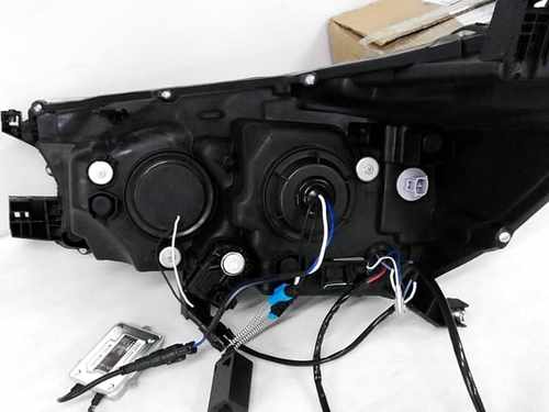 Передні фари DRl для Toyota Hilux 2015+