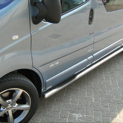 Пороги труба D70 Opel Vivaro довга база