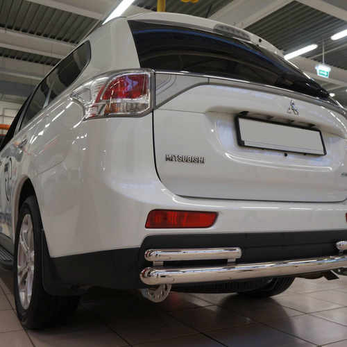 Захист заднього бампера труба з куточками Mitsubishi Outlander 2012-2015, 2015+