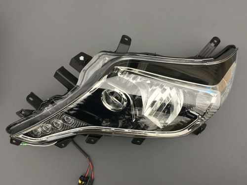 Передні фари з ДХО для Toyota Land Cruiser Prado 150 2013-