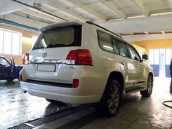 Задня спідниця бампера Modelista для Land Cruiser 200 2007-2015 (Репліка)