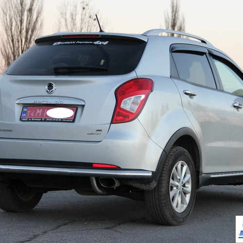 Захист заднього бампера труба для Ssang Yong New Korando 2010+