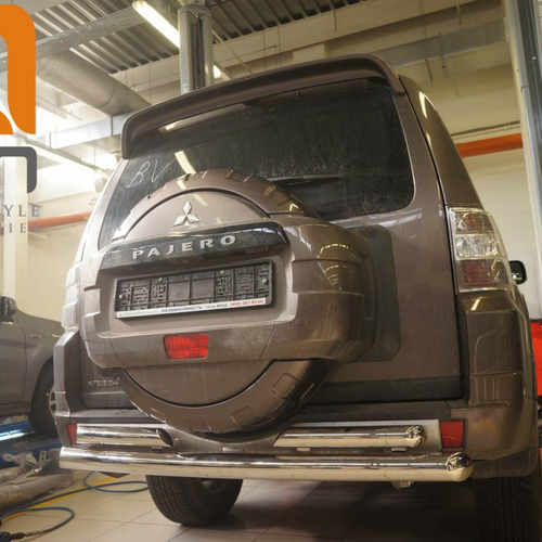 Захист заднього бампера подвійна d 60/60 Mitsubishi Pajero IV 2011+