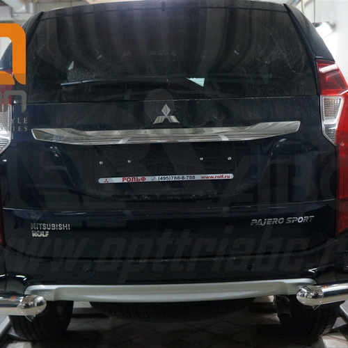 Захист заднього бампера Mitsubishi Pajero Sport (2016-) (куточки подвійні)