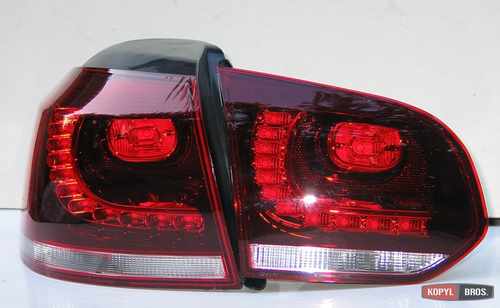 Задня світлодіодна LED оптика (R20 червона TC) для Volkswagen Golf 6 2009-2012