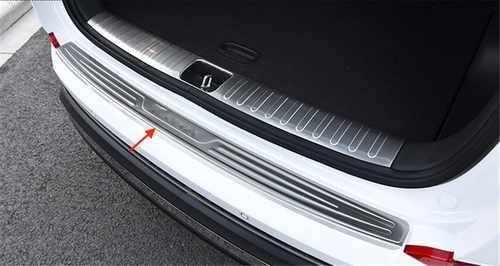 Хром захисна накладка на задній бампер зовнішня для Hyundai Tucson 2015-2018 (Тип А)