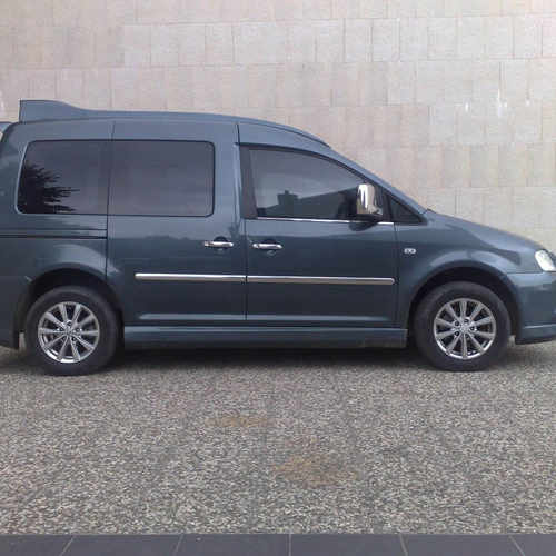 Бічні пороги для Caddy 2004-2010 Дьюз тип