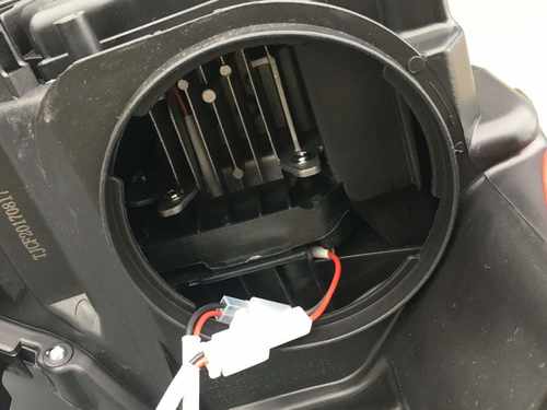 Передні фари з ДХО для Toyota Land Cruiser Prado 150 2013-