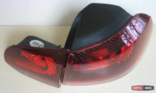 Задня світлодіодна LED альтернативна оптика (R20 червона TC) для Volkswagen Golf 6 2009-2012