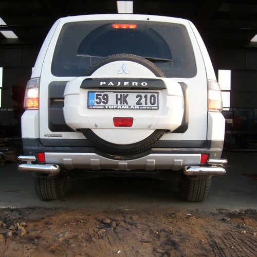 Захист заднього бампера куточки подвійні для Pajero Wagon 06+