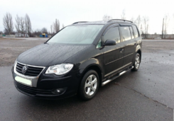 Пороги труба для VW Touran 2003+