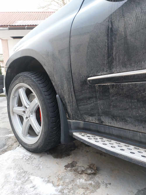Бризковики передні до Mercedes Benz ML, GL-class X164 2006-2012