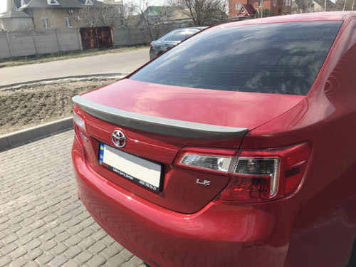 Спойлер лип багажника Toyota Camry 50 2011-2016 USA