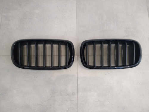 Решітка радіатора ніздрі BMW X5 F15 2014-2018