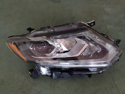 Фара права для Nissan X-Trail 32 / Rogue 2014-2016 до рестайлинга Full Led