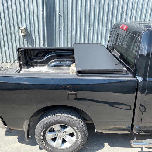 Алюмінієва кришка для DODGE RAM 1500 6.5&#39; BED 2002-2018 Трисекційна