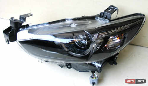 Передні фарі під ксенон для Mazda 6 2013+ (стиль Spoon)