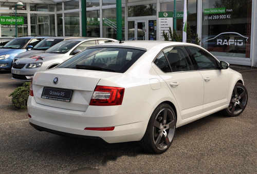 Спойлер заднього скла (гребні) для  Skoda Octavia A7 2013-